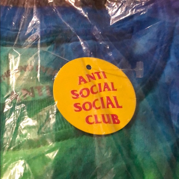 ANTI SOCIAL SOCIAL CLUB “Laguna Rainbow” Tee 2019 - Picture 3 of 5